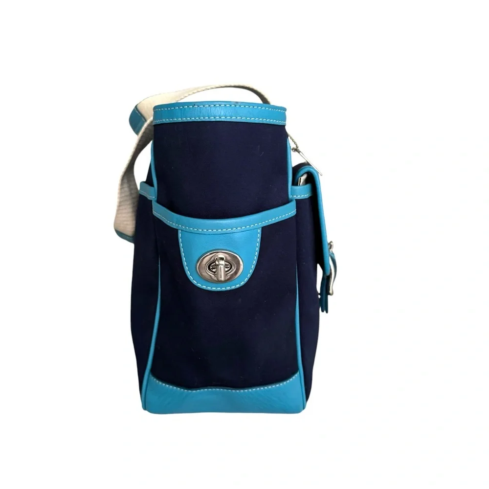 Coach hampton navy